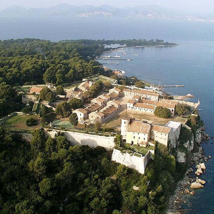 Les îles de Lérins depuis Cannes